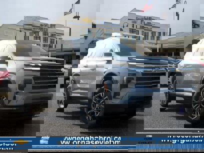 New 2025 Chevrolet Traverse LT w/ Driver Confidence Package