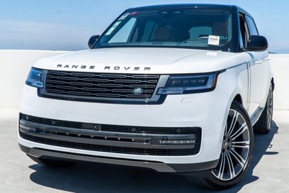 New 2025 Land Rover Range Rover SE