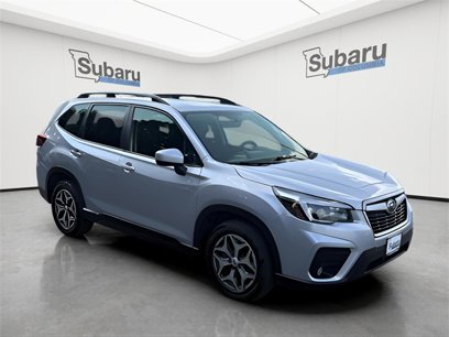 Used 2021 Subaru Forester Premium w/ Popular Package #1