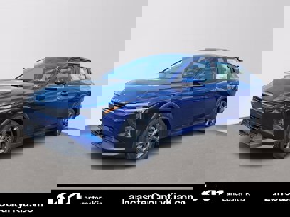 New 2025 Kia K4 LXS