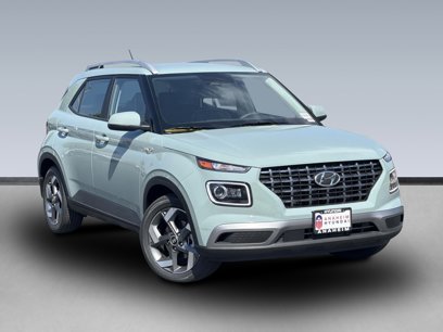New 2025 Hyundai Venue Limited
