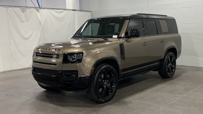 New 2025 Land Rover Defender 130 X-Dynamic SE