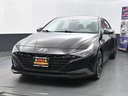 Used 2023 Hyundai Elantra SEL