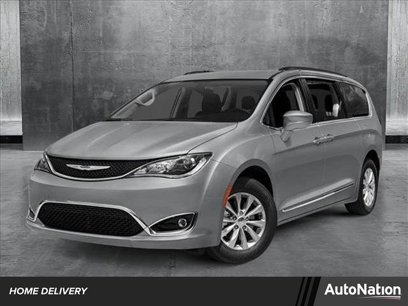 Used 2018 Chrysler Pacifica Touring Plus w/ Tire & Wheel Group