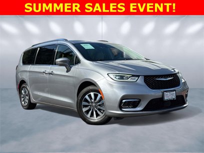 Certified 2021 Chrysler Pacifica Touring-L