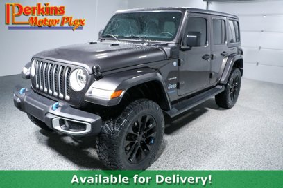 Used 2022 Jeep Wrangler Unlimited Sahara w/ Cold Weather Group