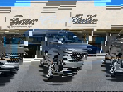 New 2025 Cadillac XT6 Luxury
