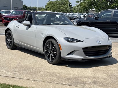New 2025 MAZDA MX-5 Miata Grand Touring w/ Appearance Package