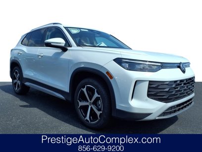 New 2025 Volkswagen Tiguan SE