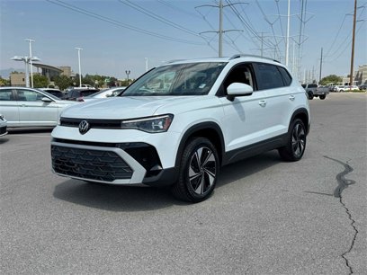 Used 2025 Volkswagen Taos SE