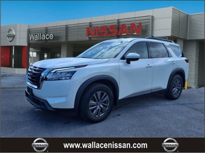 Used 2022 Nissan Pathfinder SV