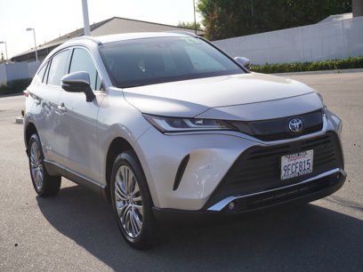 Used 2023 Toyota Venza XLE