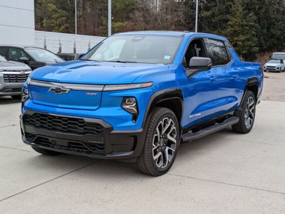 New 2025 Chevrolet Silverado EV RST