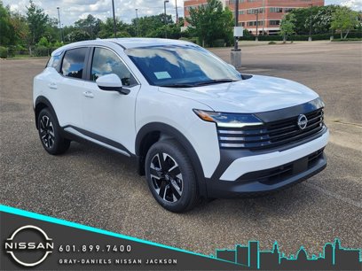 New 2025 Nissan Kicks SV