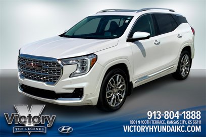 Used 2022 GMC Terrain Denali w/ Denali Premium Package