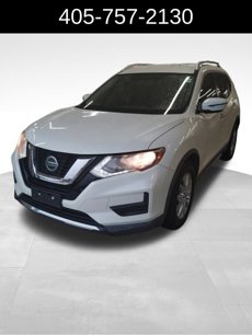 Used 2018 Nissan Rogue SV