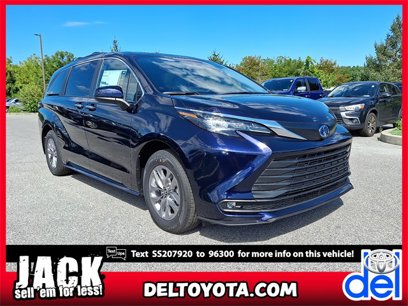 New 2025 Toyota Sienna XLE