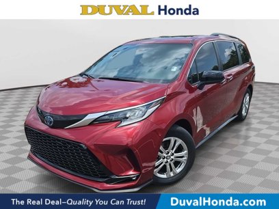 Used 2022 Toyota Sienna XSE