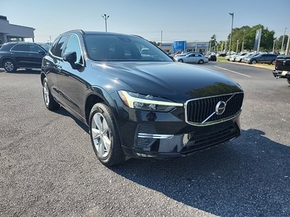Used 2022 Volvo XC60 B5 Momentum