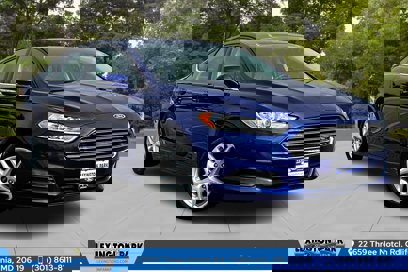 Used 2016 Ford Fusion SE