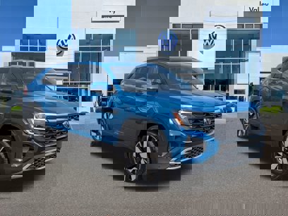 New 2025 Volkswagen Atlas Cross Sport SE