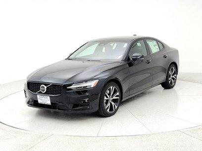 New 2025 Volvo S60 B5 Core w/ Climate Package