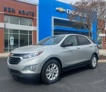 Used 2021 Chevrolet Equinox LS w/ LS Convenience Package