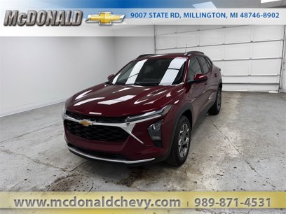 New 2025 Chevrolet Trax LT w/ Sunroof Package
