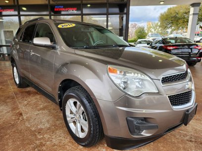 Used 2011 Chevrolet Equinox LT w/ Driver Convenience Package