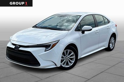 Used 2025 Toyota Corolla LE