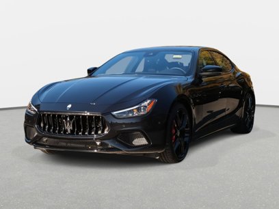New 2024 Maserati Ghibli Modena Q4