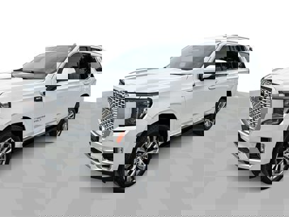 Used 2021 GMC Yukon Denali w/ Denali Ultimate Package