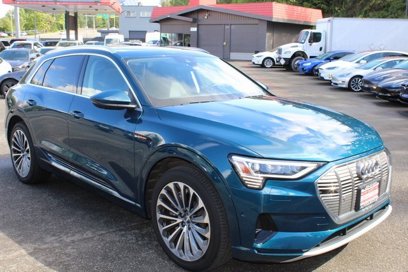 Used 2019 Audi e-tron Prestige w/ Prestige Package