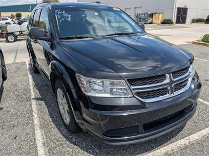 Used 2018 Dodge Journey SE