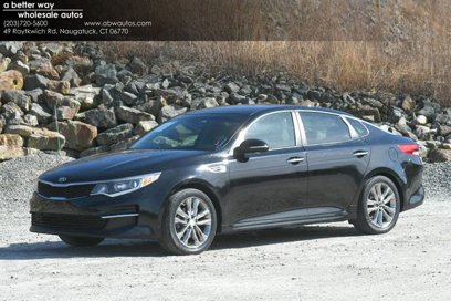 Used 2018 Kia Optima LX w/ 17" Alloy Wheels Package