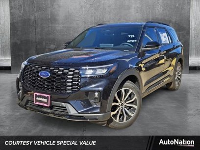 New 2025 Ford Explorer ST-Line w/ Premium Package
