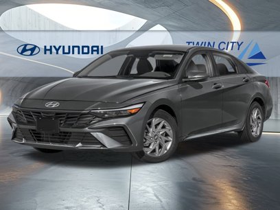 New 2025 Hyundai Elantra SEL w/ Cargo Package
