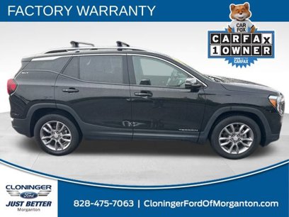 Used 2022 GMC Terrain SLT w/ Infotainment Package II