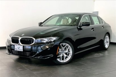New 2025 BMW 330i Sedan w/ Convenience Package