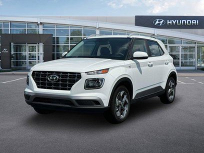 New 2025 Hyundai Venue SEL