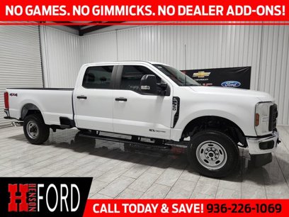 New 2025 Ford F350 XL w/ XL Chrome Package