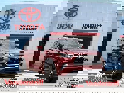 Certified 2022 Toyota Highlander XLE