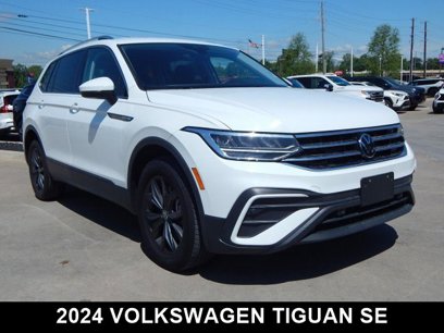 Used 2024 Volkswagen Tiguan SE
