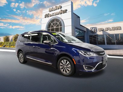 Certified 2020 Chrysler Pacifica Limited
