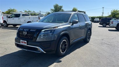 New 2025 Nissan Pathfinder Rock Creek