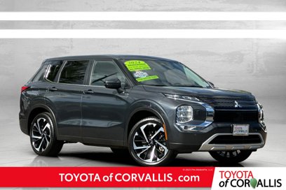 Used 2024 Mitsubishi Outlander SE