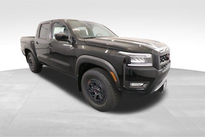 New 2025 Nissan Frontier PRO-4X w/ Pro Convenience Package