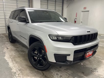 Used 2023 Jeep Grand Cherokee L Laredo
