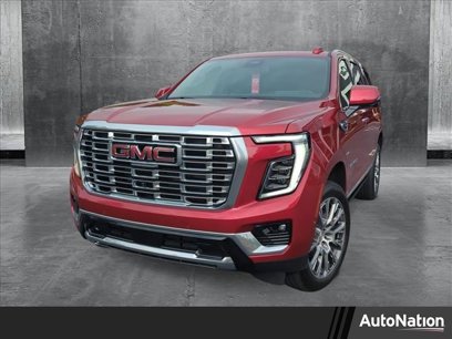 Used 2025 GMC Yukon Denali w/ Sun & Power Step Package