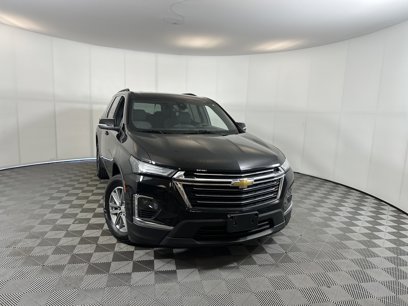 Used 2023 Chevrolet Traverse LT
